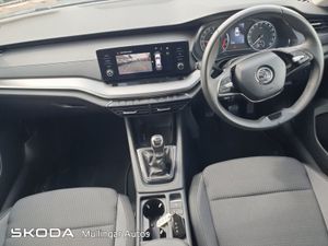 Skoda Octavia Octavia AMB 2.0tdi 115HP - Image 2