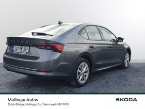 Skoda Octavia Octavia AMB 2.0tdi 115HP - Image 3