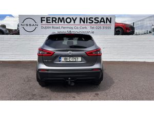 Nissan Qashqai 1.5 SV DIESEL WITH REVERSE CAMERA A - Image 3