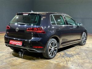 Volkswagen Golf 1.2 AUTOMATIC - REVERSE CAMERA - C - Image 4