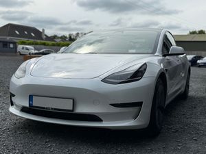 211 Tesla Model 3 Standard Range Plus - Image 3