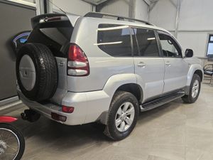 07 TOYOTA LANDCRUISER AUTOMATIC - Image 4