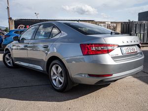 2020 Skoda Superb Auto/New NCT/1 year warranty - Image 3