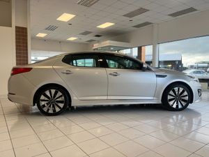 2013 Kia Optima LUX - NEW NCT - Image 3