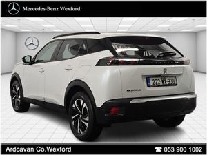 Peugeot 2008 Allure Electric 136bhp (50 Kwh) - Image 4
