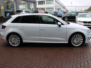 AUDI A3 1.4E-TRON S-LINE EDITION 5DR HATCHBACK AUT - Image 3