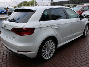 AUDI A3 1.4E-TRON S-LINE EDITION 5DR HATCHBACK AUT - Image 4