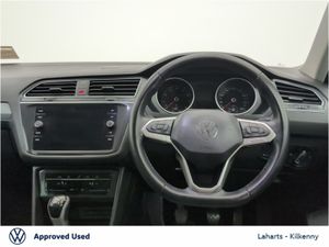 Volkswagen Tiguan Life 1.5tsi 130HP - Image 4