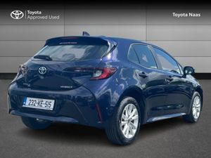 Toyota Corolla - Image 2