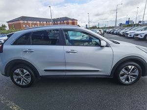 KIA NIRO 64KWH EV 3 - Image 4