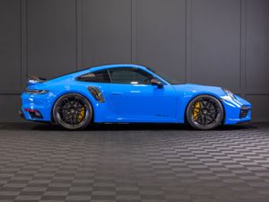 222 Porsche 911 Turbo S - Image 2