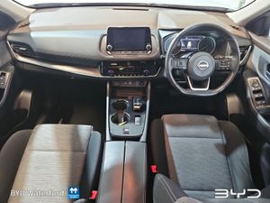 Nissan X-Trail SV Epower -  reversing Camera  App - Image 3