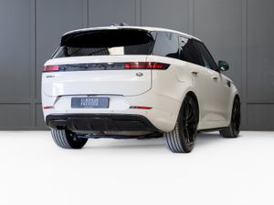 2023 Range Rover Sport D300 2 Seat Commercial - Image 3