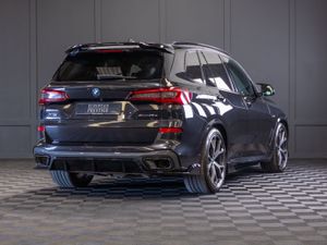 222 BMW X5 X-Drive 45e M-Sport - Image 3