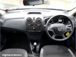 Dacia Sandero Stepway TCe 90 S S Stepway Alternat - Image 2