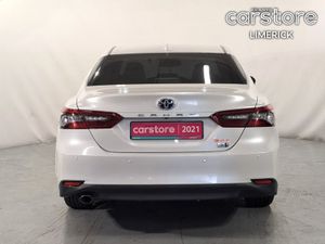 Toyota Camry 2.5 Petrol Hybrid Auto - Image 4