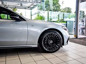 Mercedes-Benz E-Class E300de AMG Plus Night Pack - Image 4