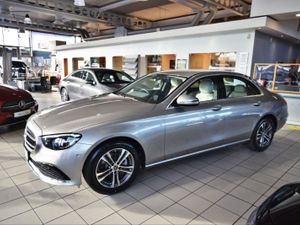 Mercedes-Benz E-Class E220d Avantgarde 194bhp Auto - Image 3