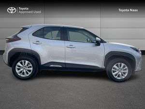 Toyota Yaris Cross CR LUNA 4DR AUTO - Image 3