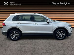 Volkswagen Tiguan 1.5 TSI AUTOMATIC COMFORTLINE // - Image 3