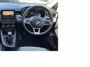 Renault Clio TCe 90 Dfull Evolution - Image 3