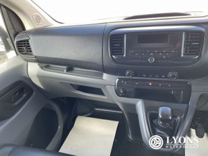 Citroen Dispatch MWB 1.5 Bluehdi120 S S 6MT - Pri - Image 4