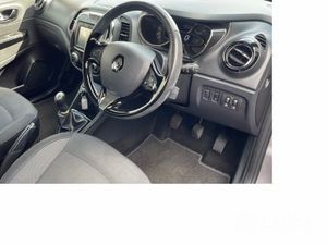Renault Captur dCi 90 Expression - Image 4