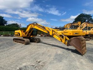 JCB JS130 LC Excavator - Image 3