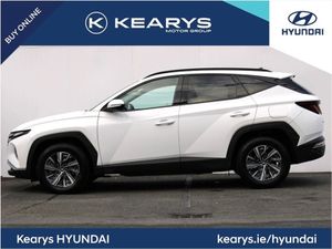 Hyundai Tucson Just In - 2WD Executive - 1.6 Petr - Image 3