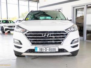 Hyundai Tucson  PREMIUM 5DR - Image 2
