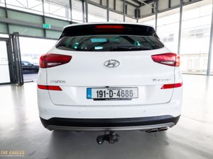 Hyundai Tucson  PREMIUM 5DR - Image 4