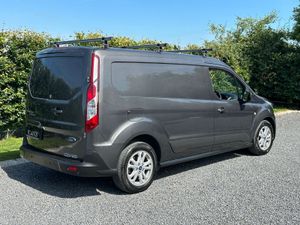 2020 Ford Transit Connect Limited LWB - Image 4