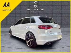 2015 Audi S3 2.0TFSI QUATTRO 300BHP *52,000KM* - Image 4