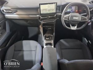 Dacia Duster HEV 140 Journey - Image 2