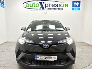 Toyota C-HR 1.8 Excel CVT Automatic  Reversing Ca - Image 3