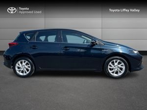 Toyota Auris 1.8 HYBRID BUSINESS EDITION - Image 3