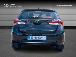 Toyota Auris 1.8 HYBRID BUSINESS EDITION - Image 4