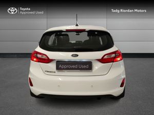 Ford Fiesta TITANIUM 1.1 85PS 5M 4DR - Image 4