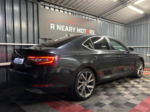 2016 Skoda Superb 1.6 TDI 120bhp Ambition - Image 3