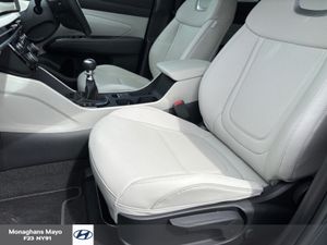 Hyundai Tucson EXECUTIVE PLUS 1.6 DIESEL 5DR - Image 4
