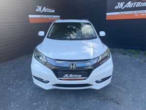 Honda Vezel 1.5 Hybrid Z Auto - Image 3