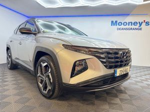 Hyundai Tucson 4WD Executive Plus Phev Auto 2 Ton - Image 4