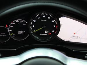 Panamera Sport Turismo * 462Bhp * Huge spec - Image 3