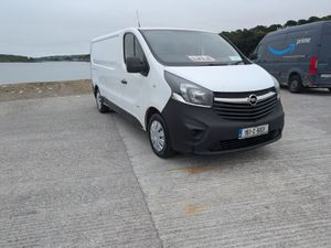 Opel Vivaro 2016 - Image 2