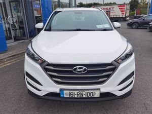 HYUNDAI TUCSON 1.7 COMFORT - Image 2