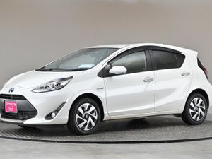 Toyota Aqua 1.5 Vvt-i Hybrid  reverse Cam park Se - Image 4