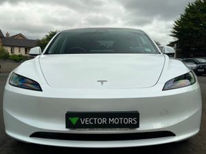 Tesla Model 3 Highland New Model RWD - Image 3