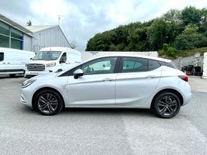 Opel Astra 1.6 Diesel - Image 3