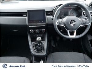 Renault Clio Equilibre TCE 90 5DR  now IN Stock - Image 2