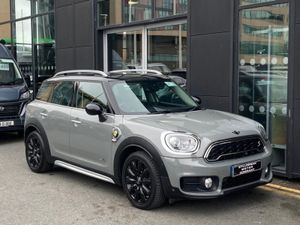 MINI Cooper Countryman S E All4 5DR Auto - Image 3